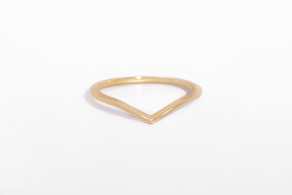 Thin Chevron Band